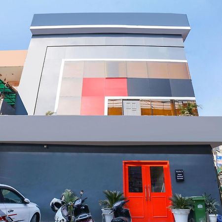 Super Hotel O Nawada Metro Deli Exterior foto