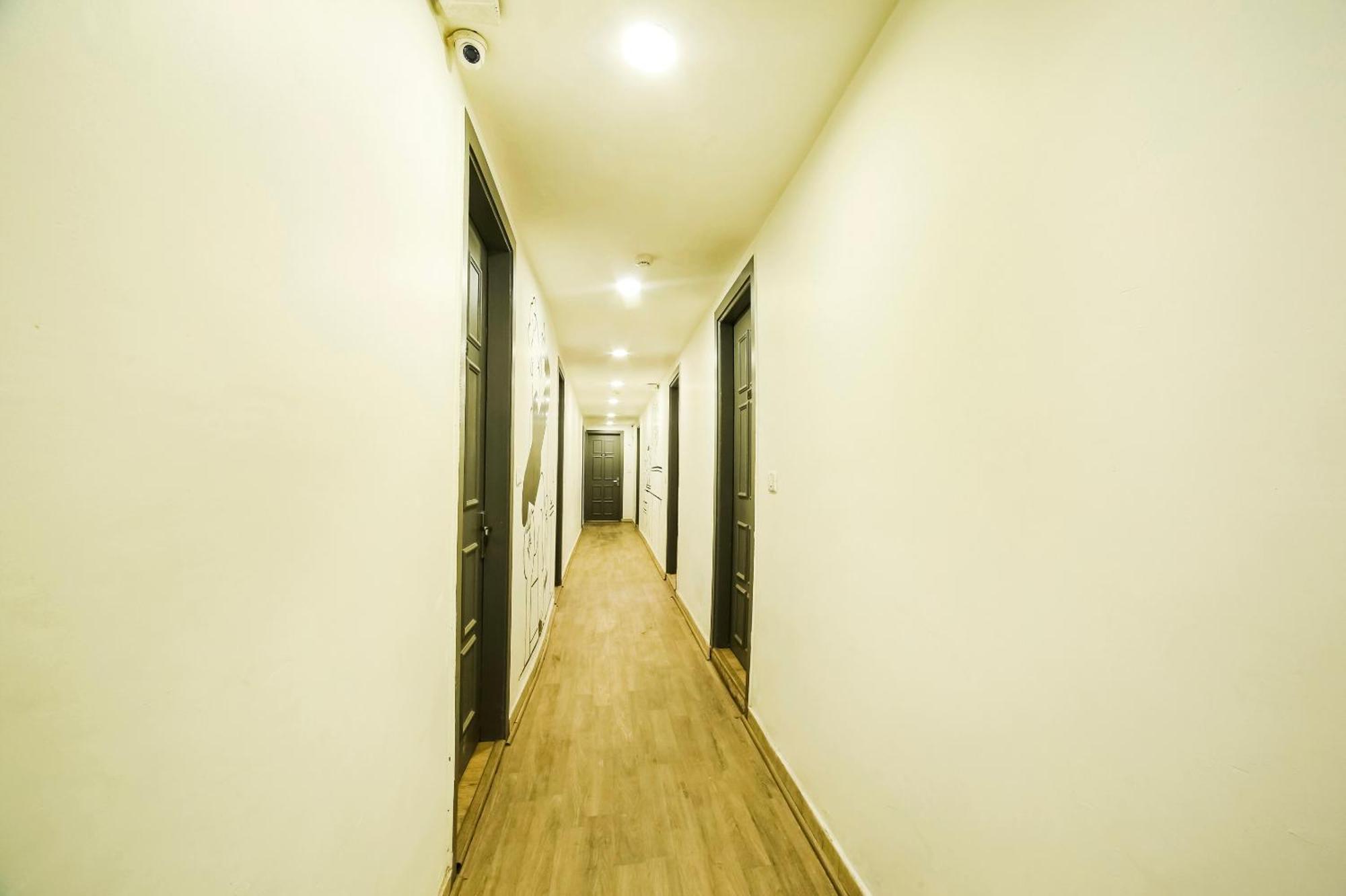 Super Hotel O Nawada Metro Deli Exterior foto